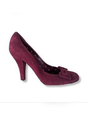 Moschino Cheap & Chic Purple/Maroon Suede Bow Front Heel Pumps